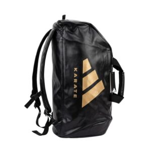 Bolso mochila adidas combat sports negro con logo Karate dorado y correas de hombro
